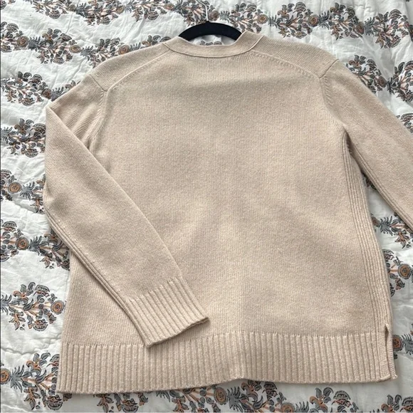 Jenni Kayne Women's Cream/beige button down Sweater cardigan